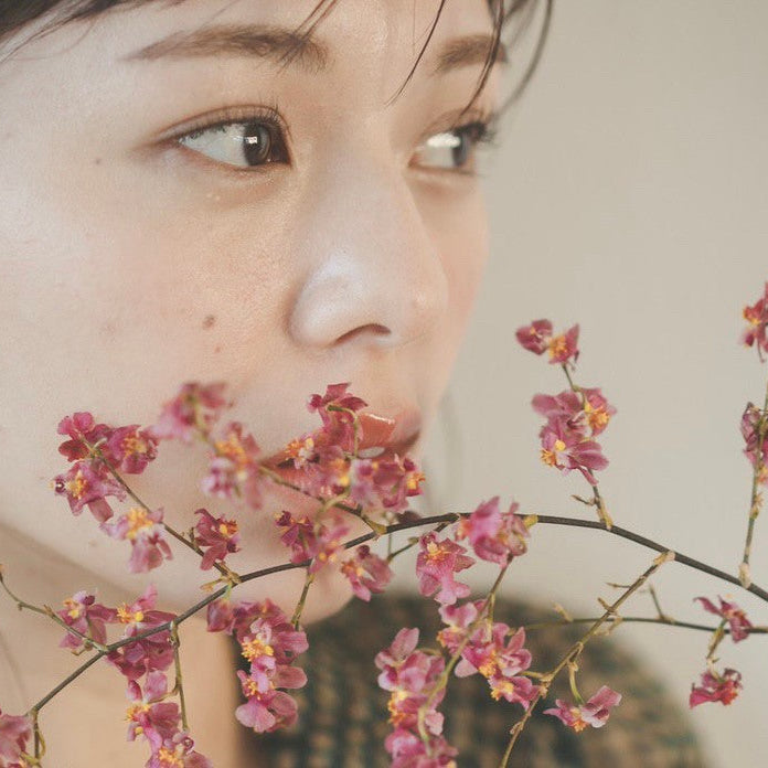 眉毛専用ハイライトグロー